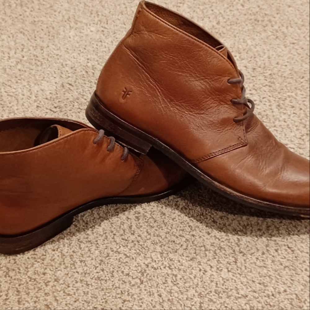 Frye Men's Bowery Brown Leather Chukka Boots Size 8